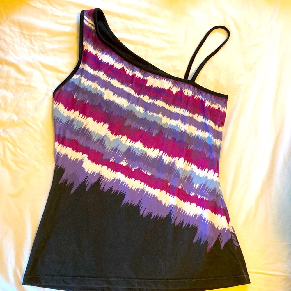 Prana yoga shirt with built in bra